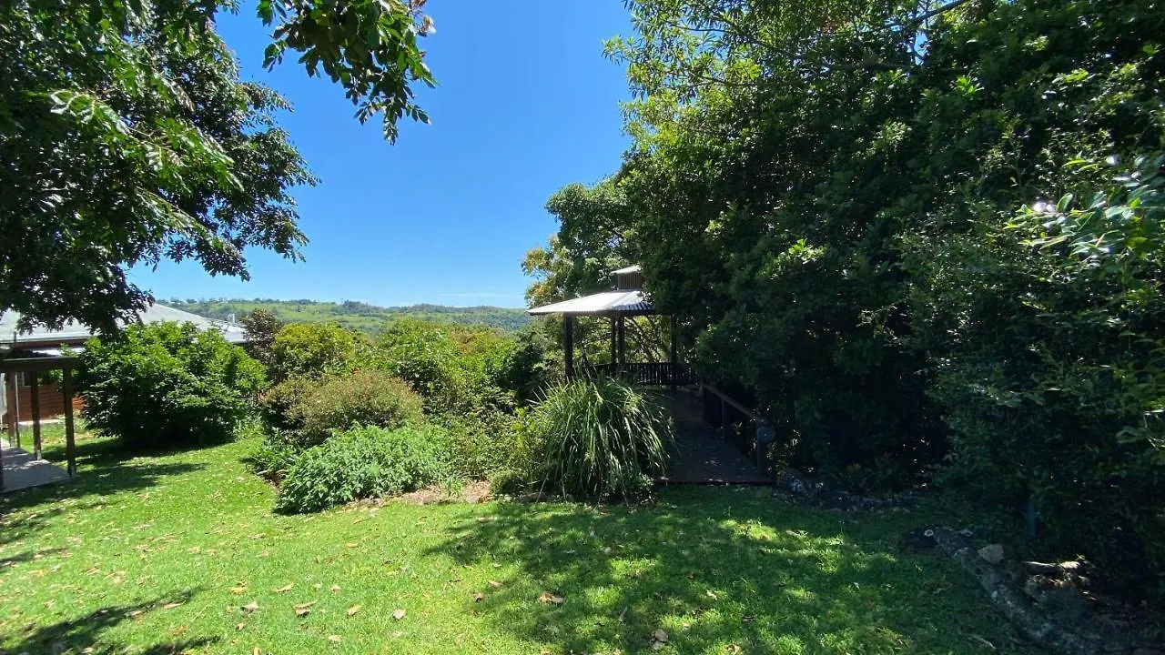 Magnolia Cottage - Relax, Breathe And Reconnect Maleny 0*,  Australia